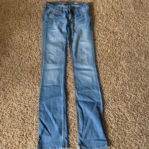 Arizona boot cut junior jeans - size is 3 LONG